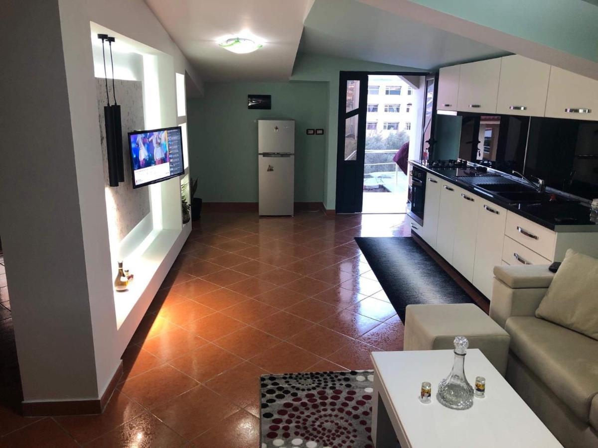 Modern Apartment By Ceni, Ελβασάν Εξωτερικό φωτογραφία